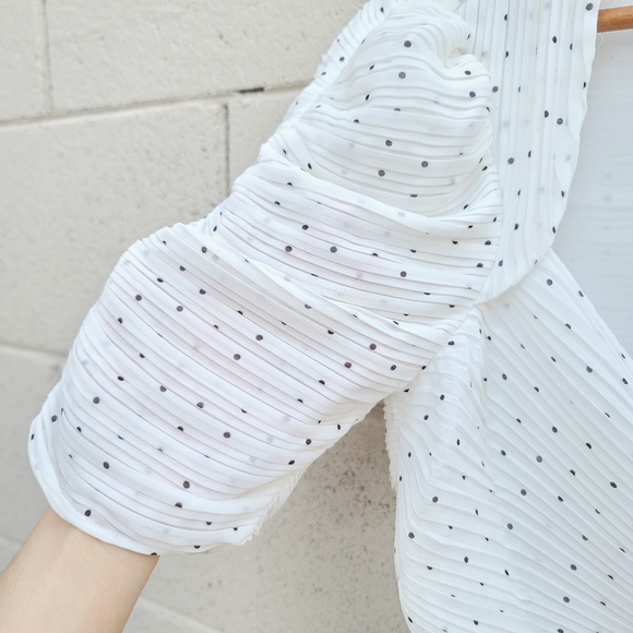 Frame | Puff Sleeve Polka Dot Ruched Georgette Top Size Medium - Picture 5 of 9